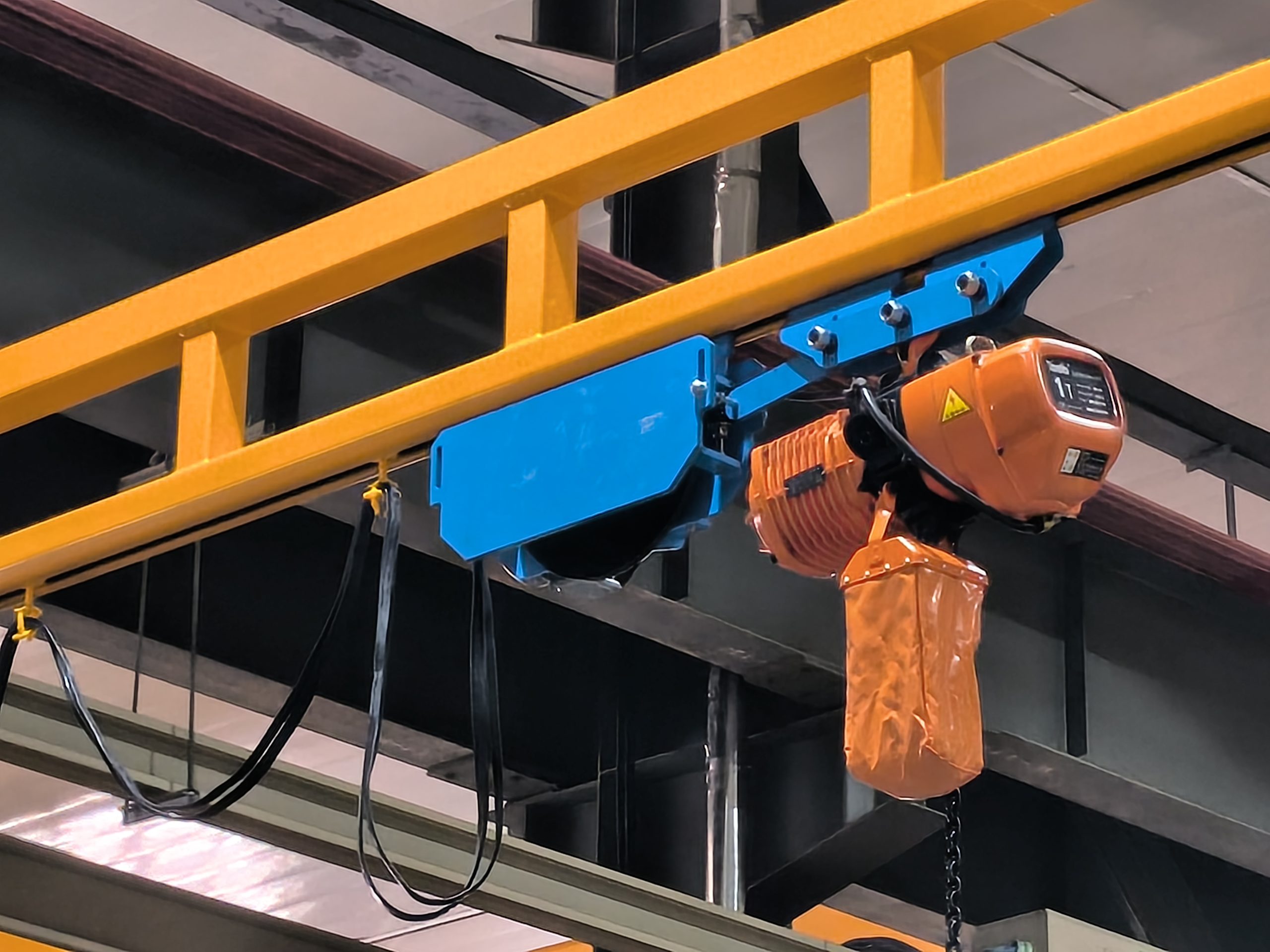 KBK Overhead Crane Guide: Structure, Benefits & 4 Applications 2 4c80cccae806b525bea83898134bf52a scaled